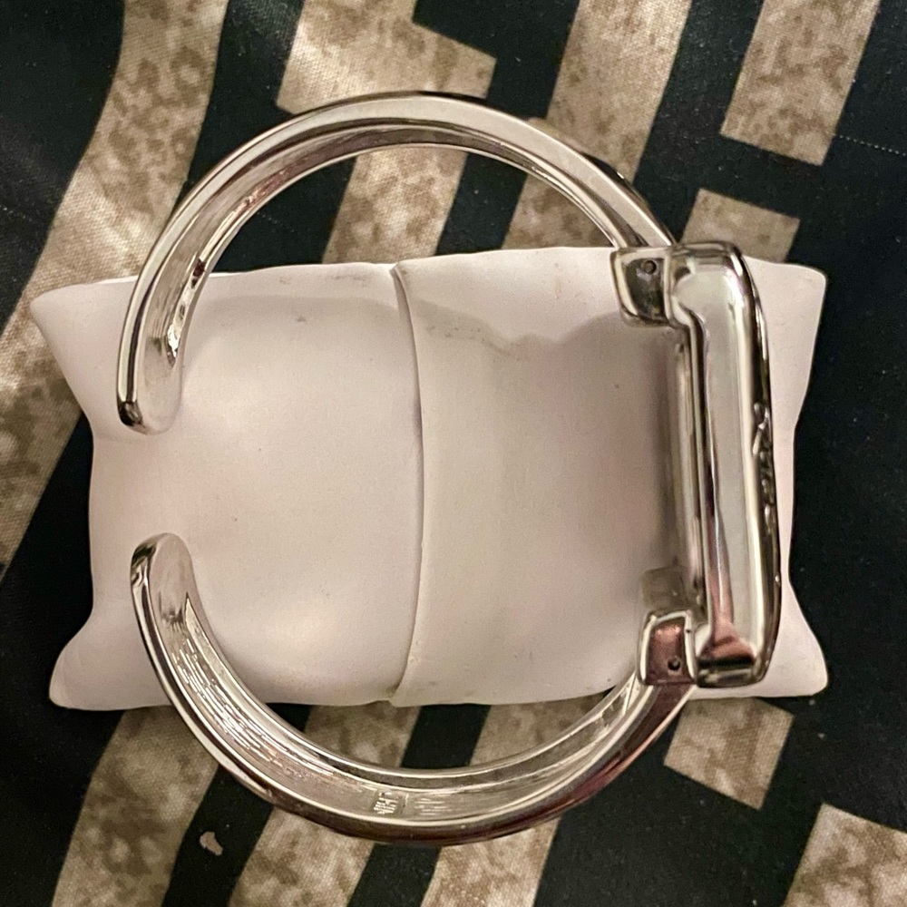 Ladies Quartz Watch - Picture 2 of 5